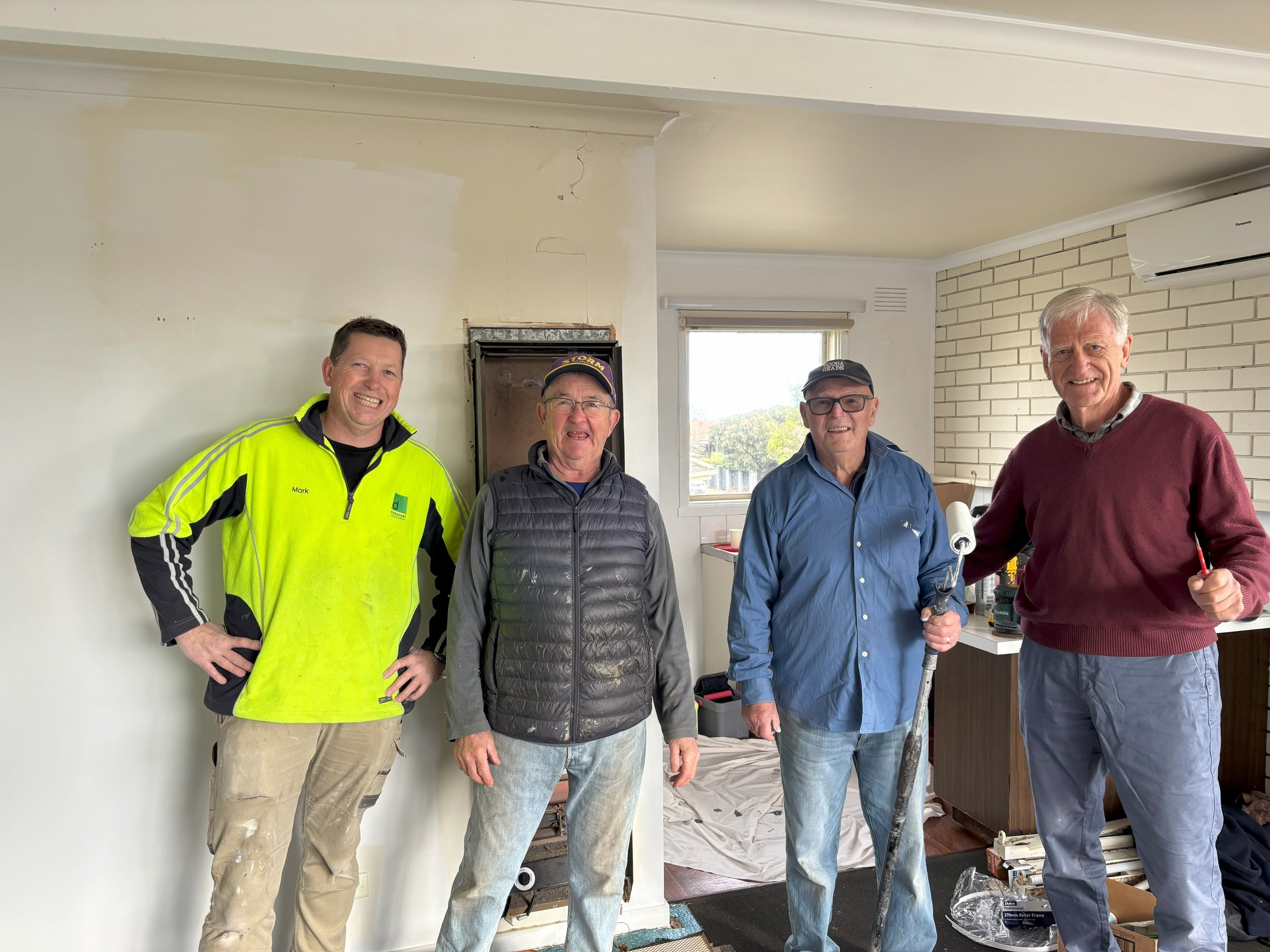 Mount Martha Rotary volunteers at Ranch 2.0