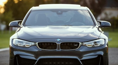 Why should buy a car at the end of the financial year